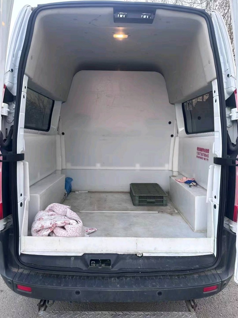 枣庄21年福特全顺5