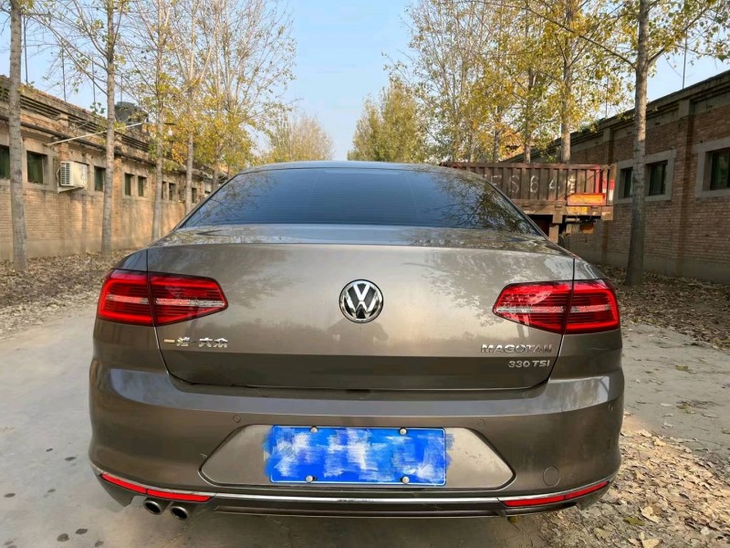 保定17年大众迈腾9