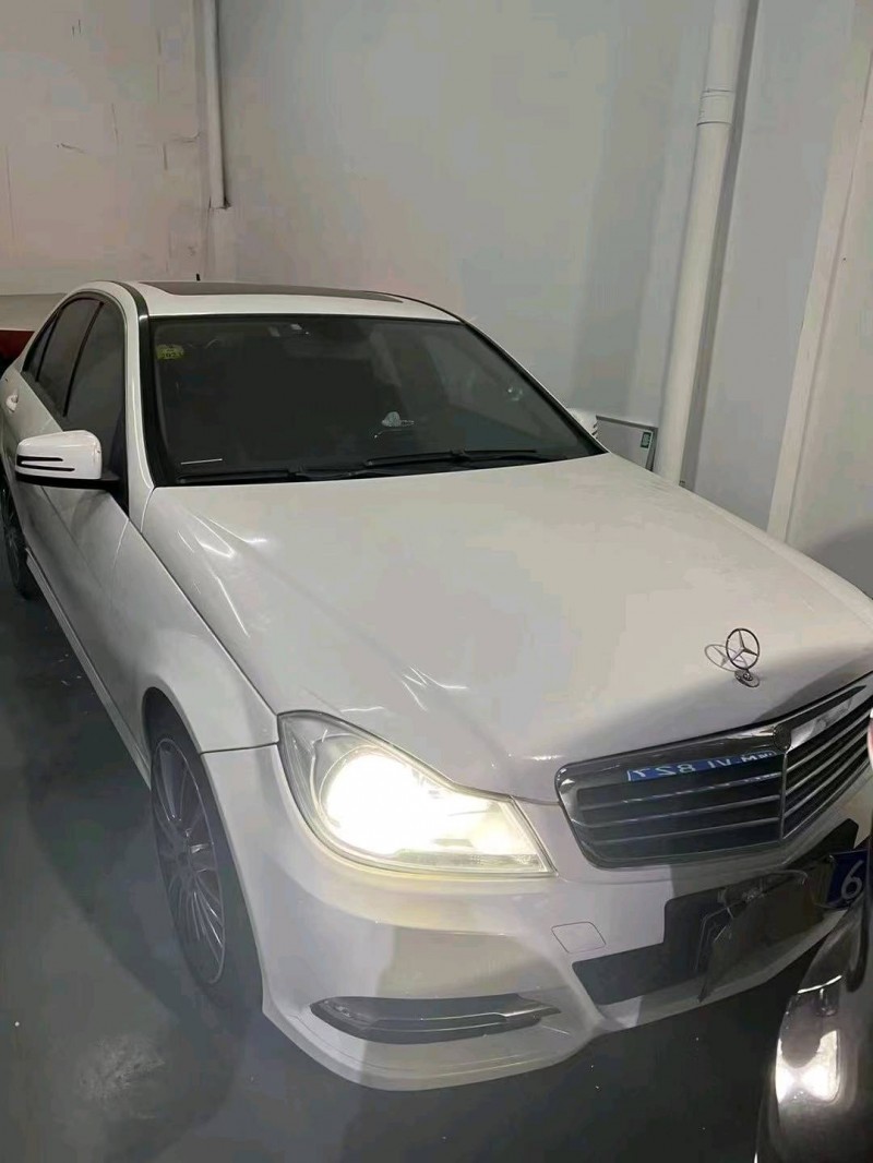 广州13年奔驰C1