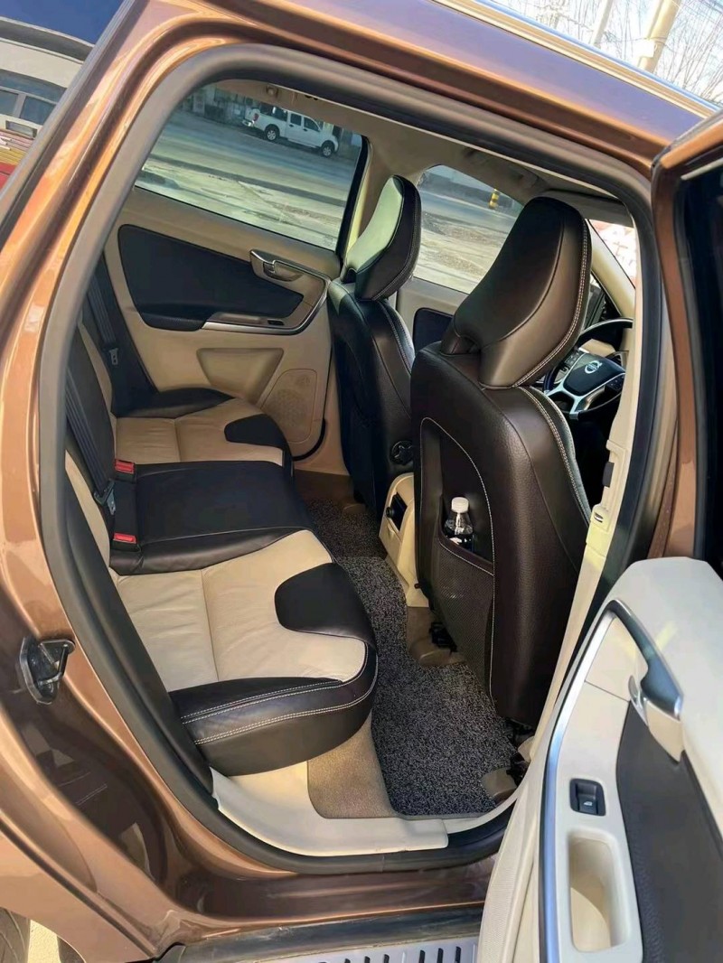 东营10年沃尔沃XC603