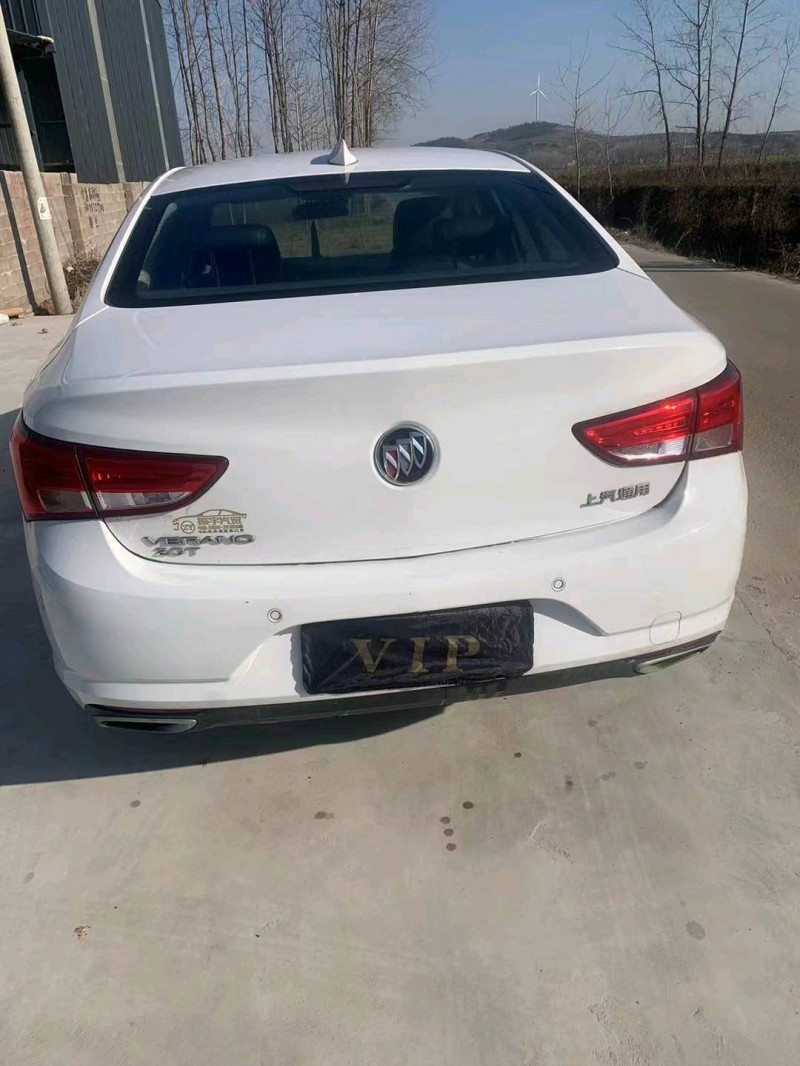 淮南19年别克威朗5