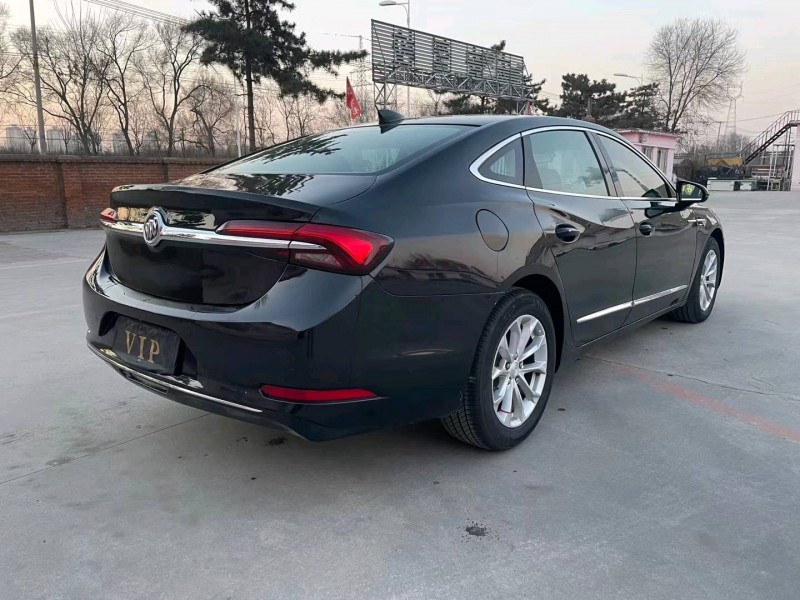 沈阳22年别克君越8