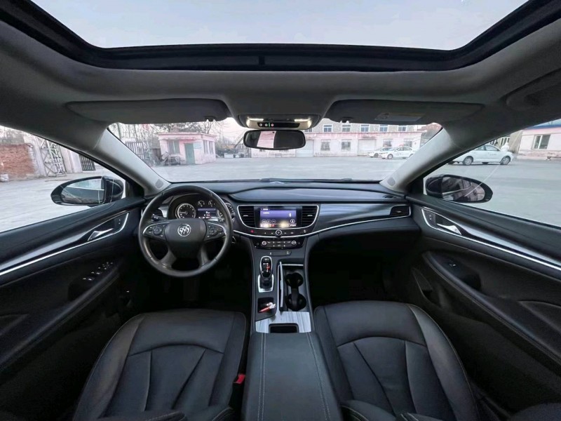 沈阳22年别克君越10