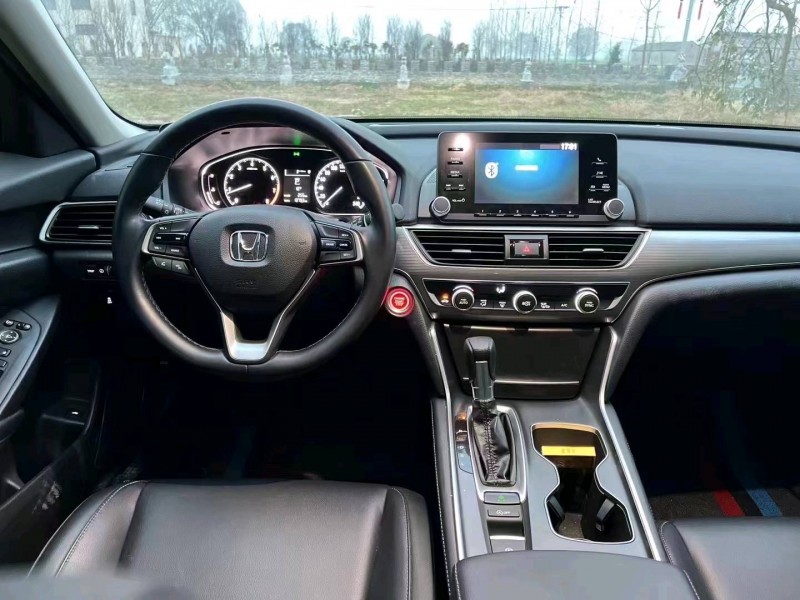 淮南21年本田雅阁2