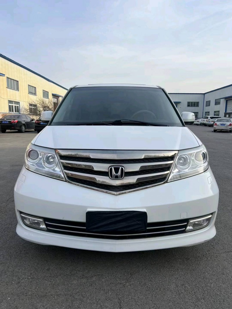 沈阳13年本田艾力绅1