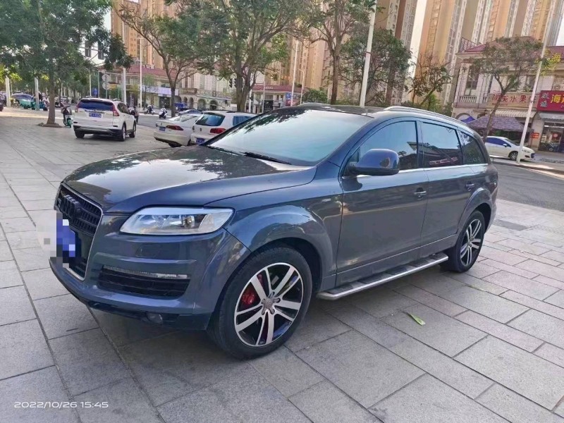 宜春10年奥迪Q75