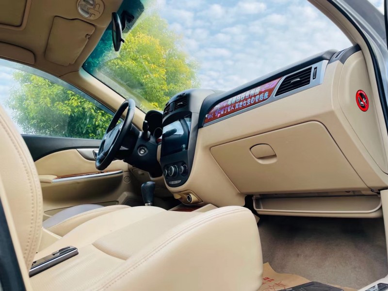 徐州11年别克凯越6