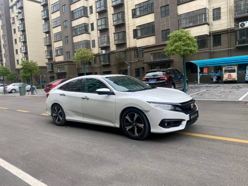 徐州16年本田思域7