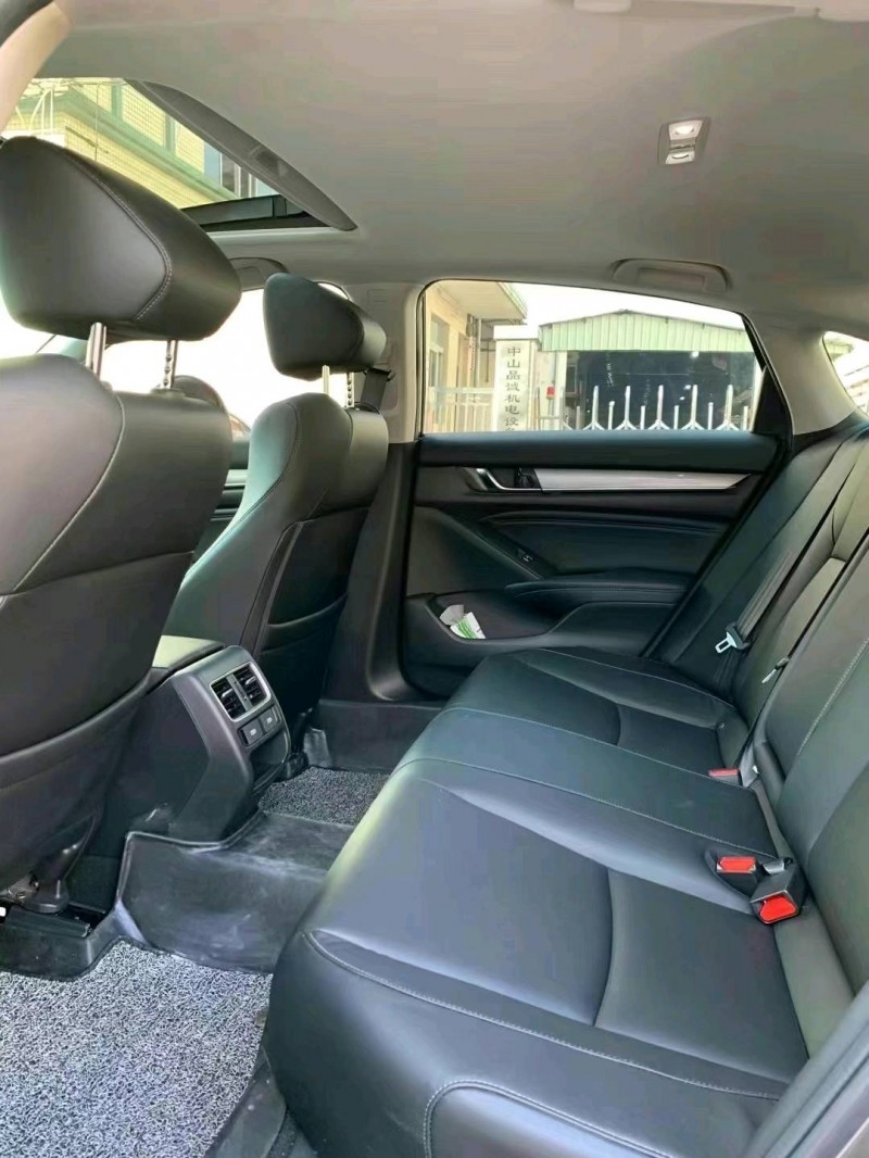 中山22年本田雅阁7