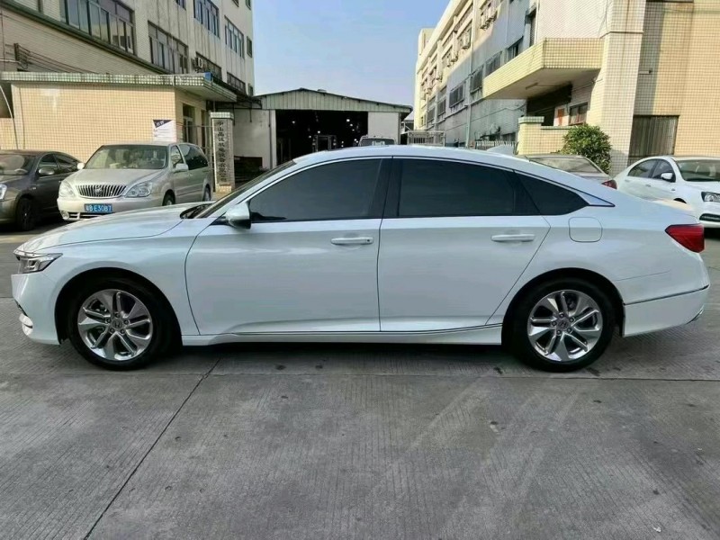 中山21年本田雅阁3