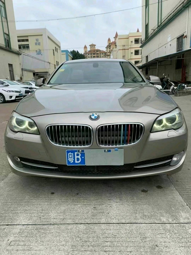 中山11年宝马5系1