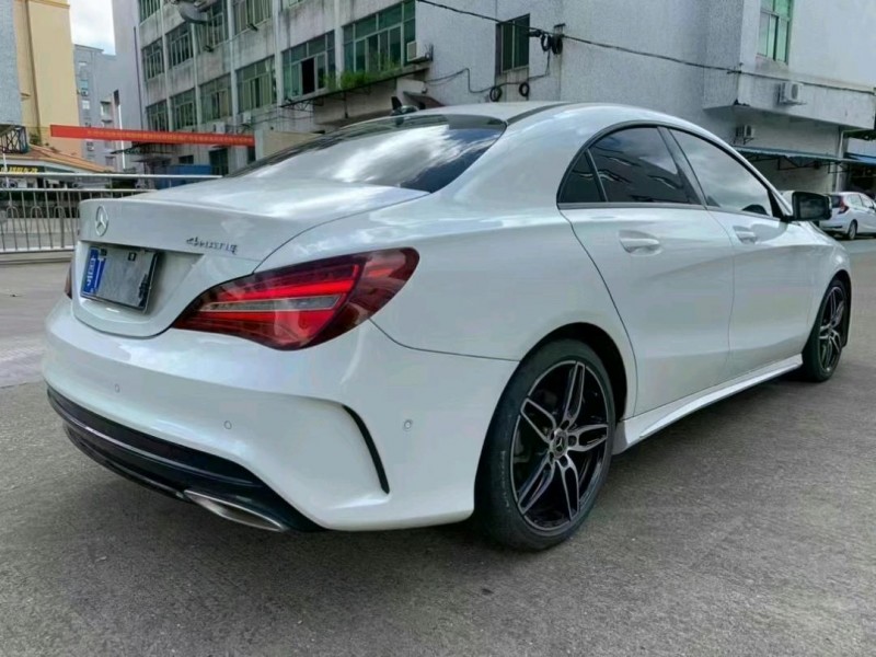 中山18年奔驰CLA5
