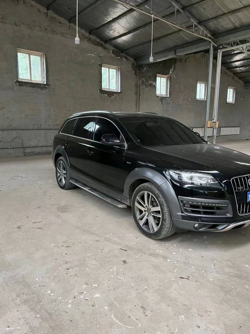 天津15年奧迪Q72