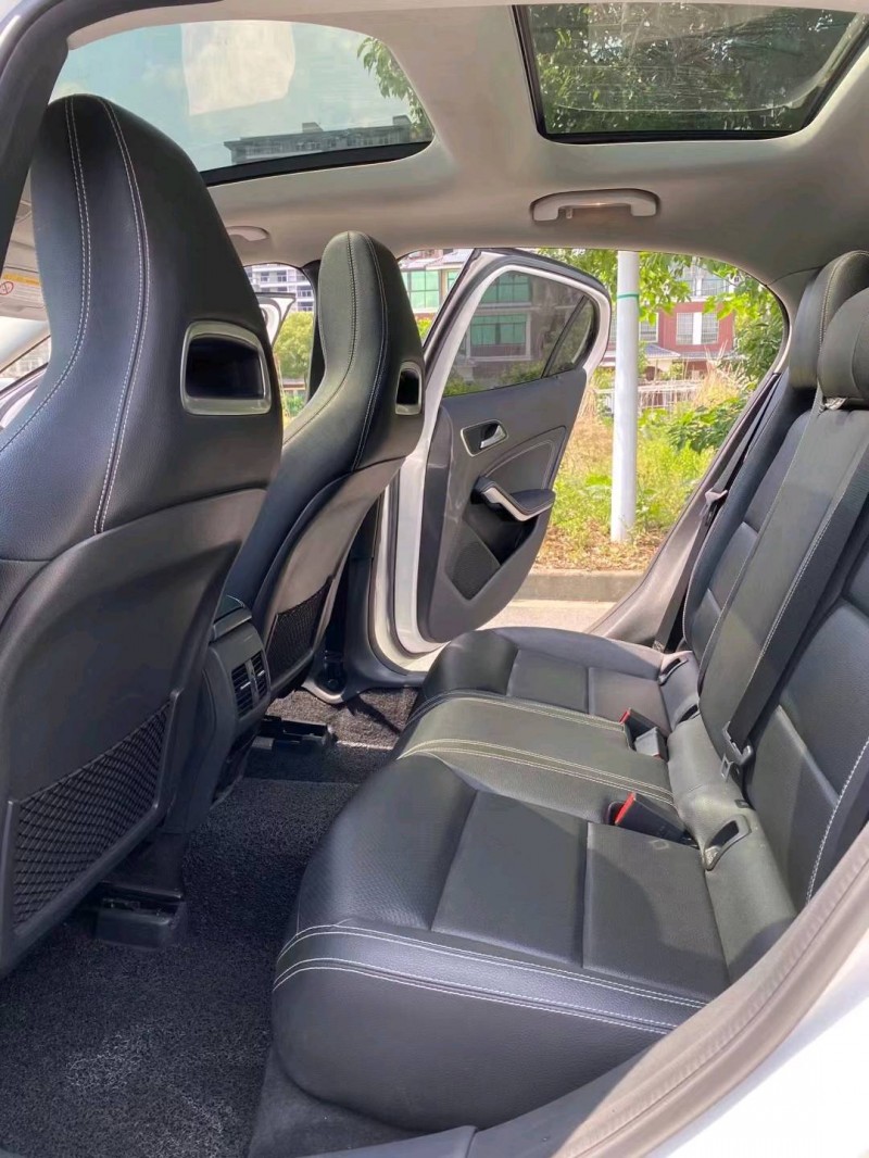 嘉兴16年奔驰GLA4