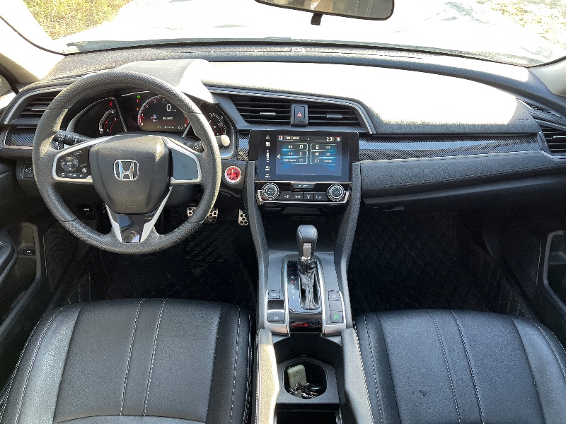 泰州21年本田思域3