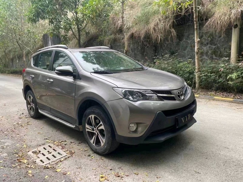 珠海16年丰田RAV4荣放2