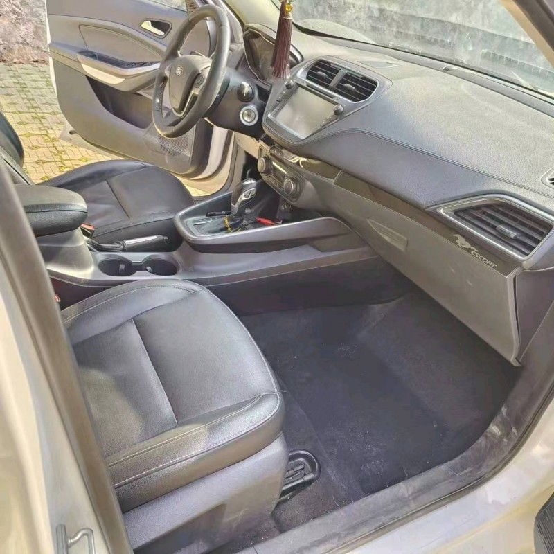 宜春17年福特福睿斯9