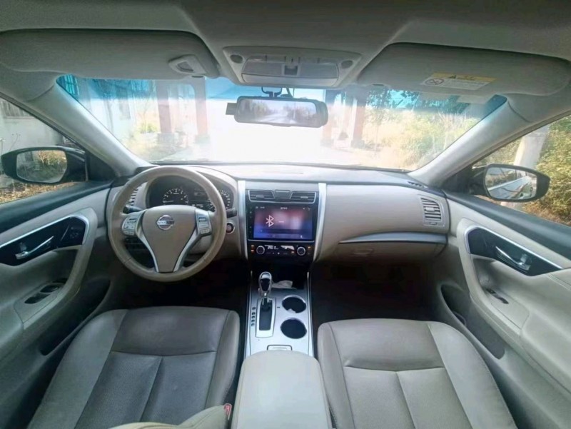 珠海18年日产天籁7