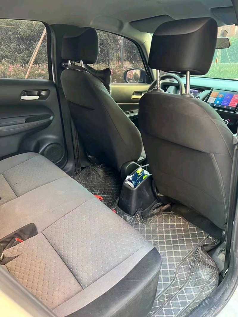 淮南21年本田飞度9