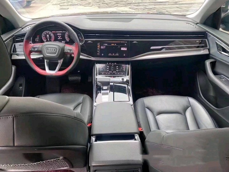 北京21年奥迪Q82