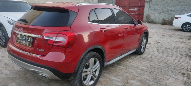 邢台16年奔驰GLA7