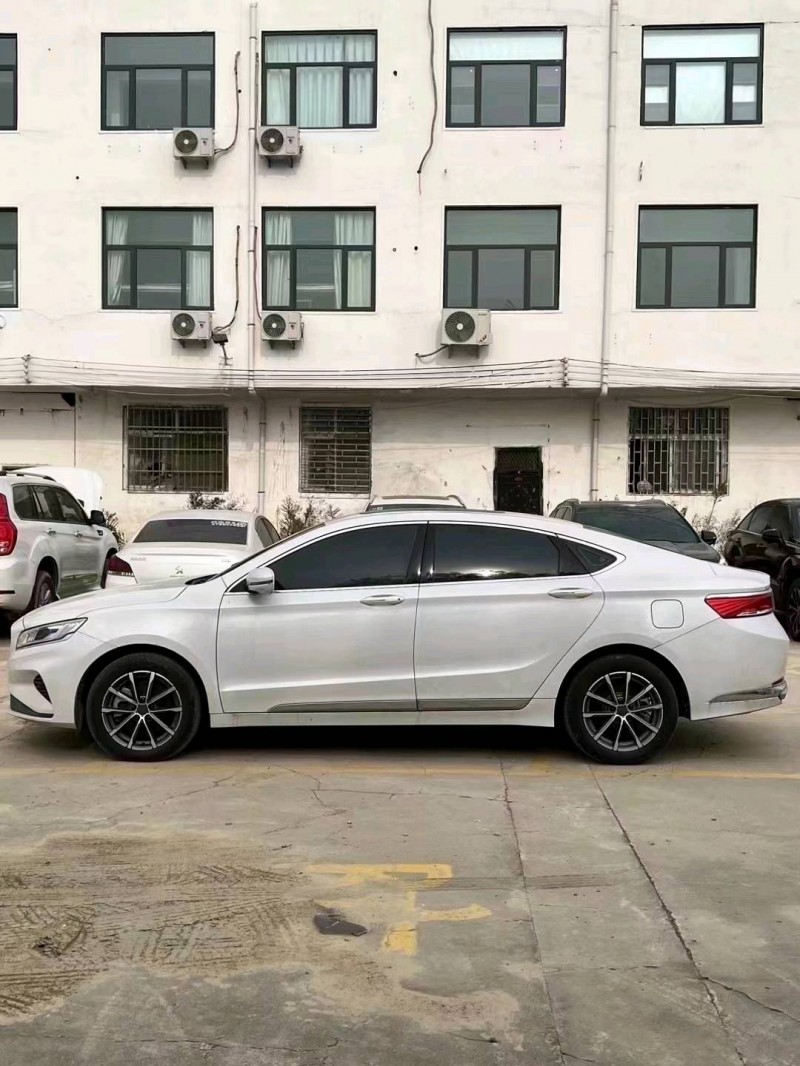 平顶山21年吉利博瑞6