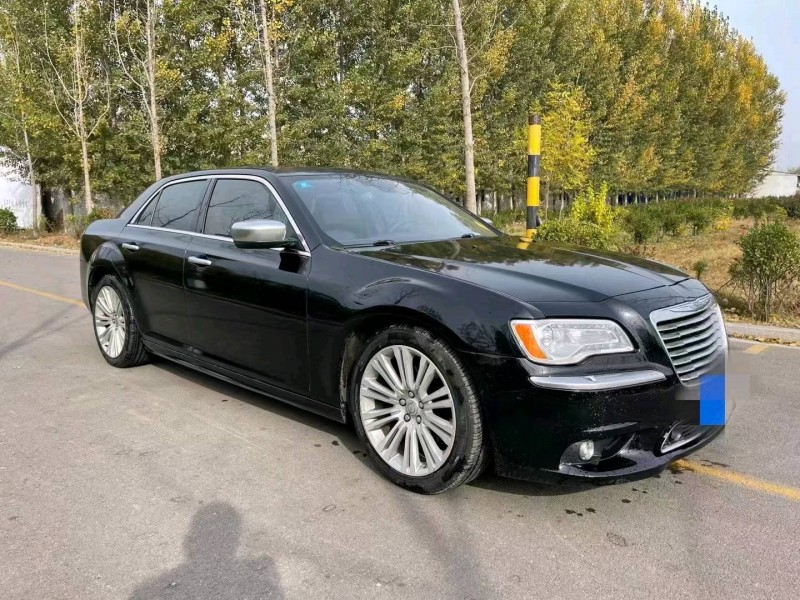 枣庄16年克莱斯勒300C3
