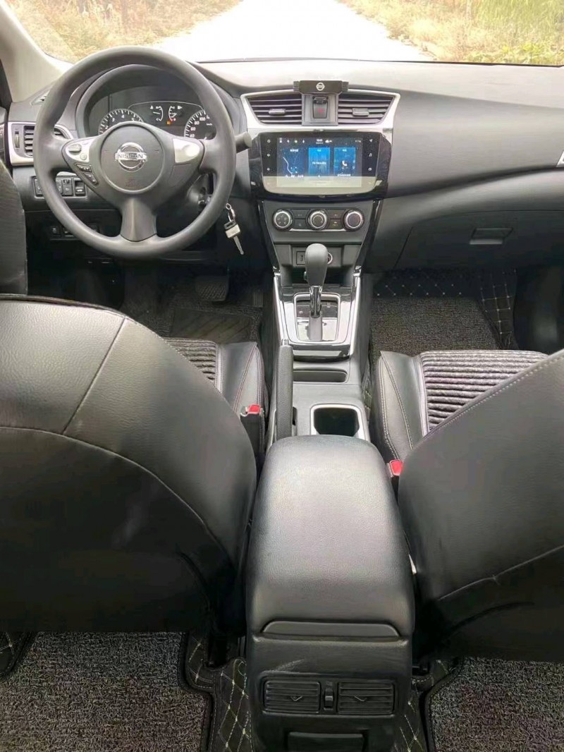 邯郸21年日产轩逸5