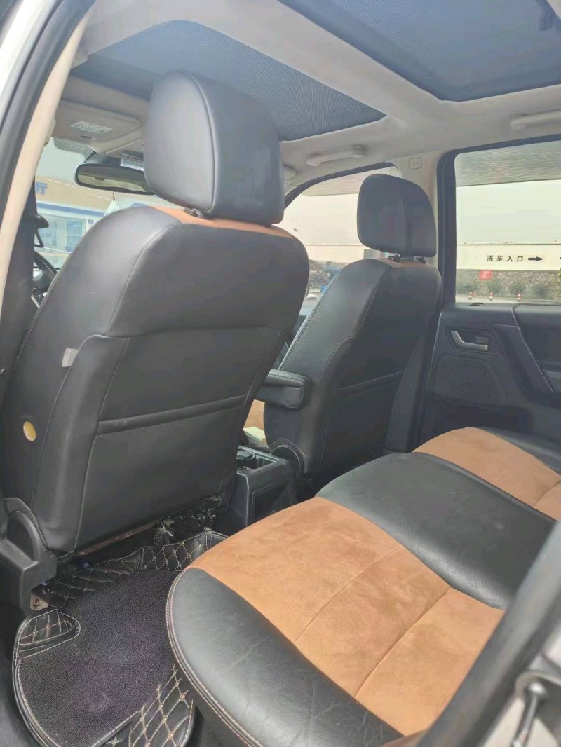 宜昌12年路虎神行者8