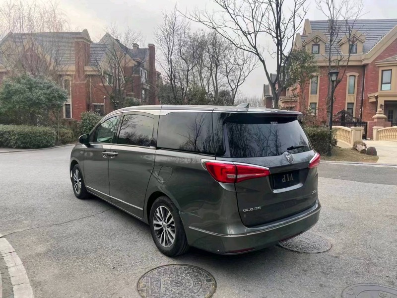 枣庄18年别克GL86