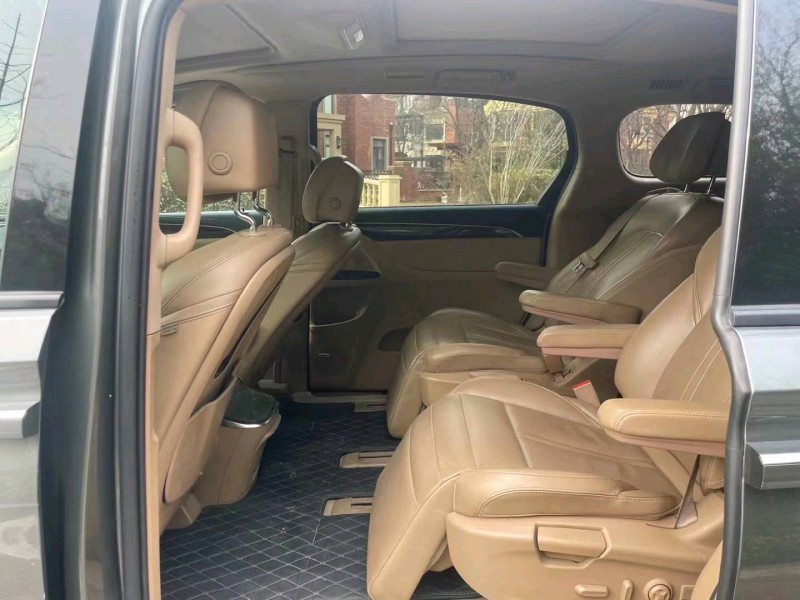 枣庄18年别克GL84