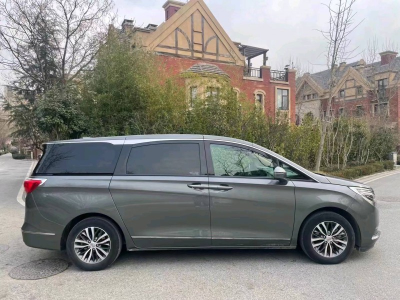 枣庄18年别克GL81