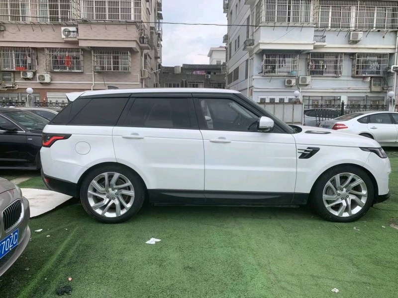 嘉兴20年路虎揽胜运动2