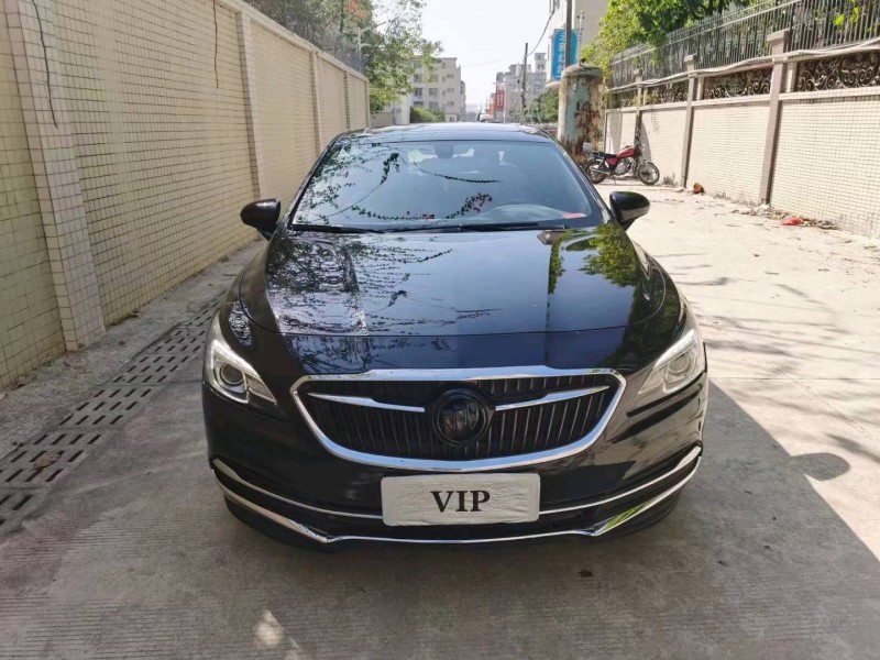 广州17年别克君越1