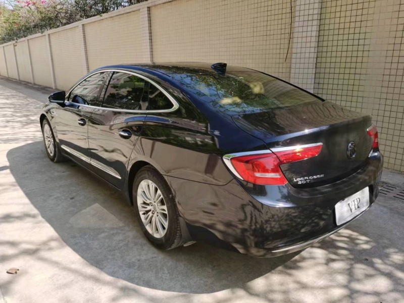 广州17年别克君越5