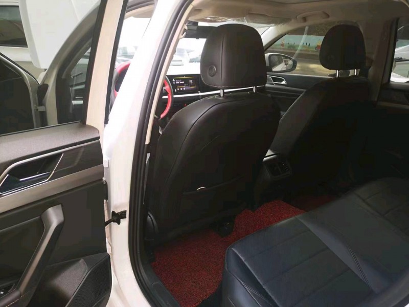 邯郸21年大众朗逸6