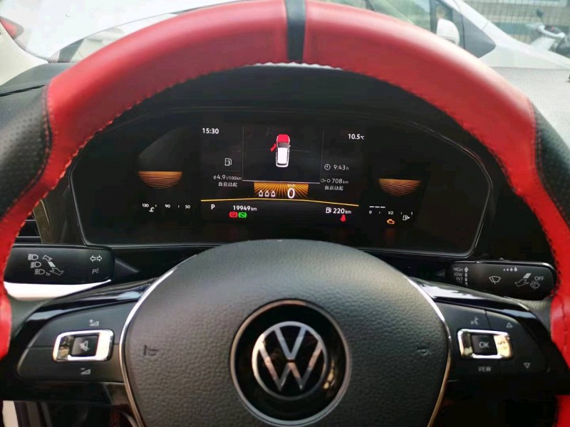 邯郸21年大众朗逸8