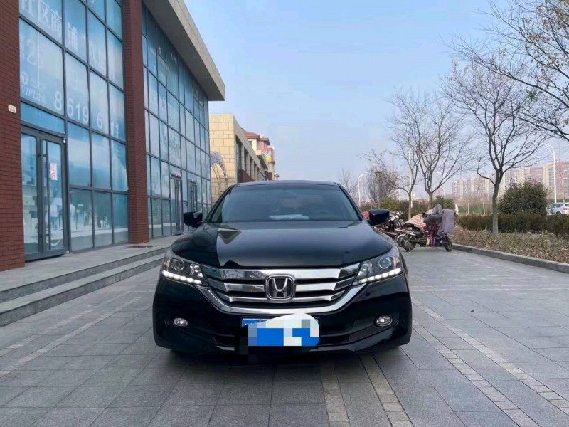 枣庄15年本田雅阁1