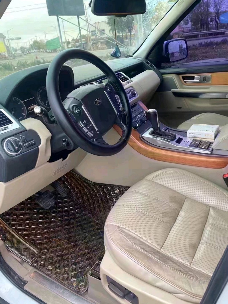 枣庄12年路虎揽胜运动1