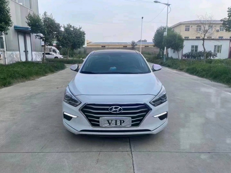 北京20年现代名图1