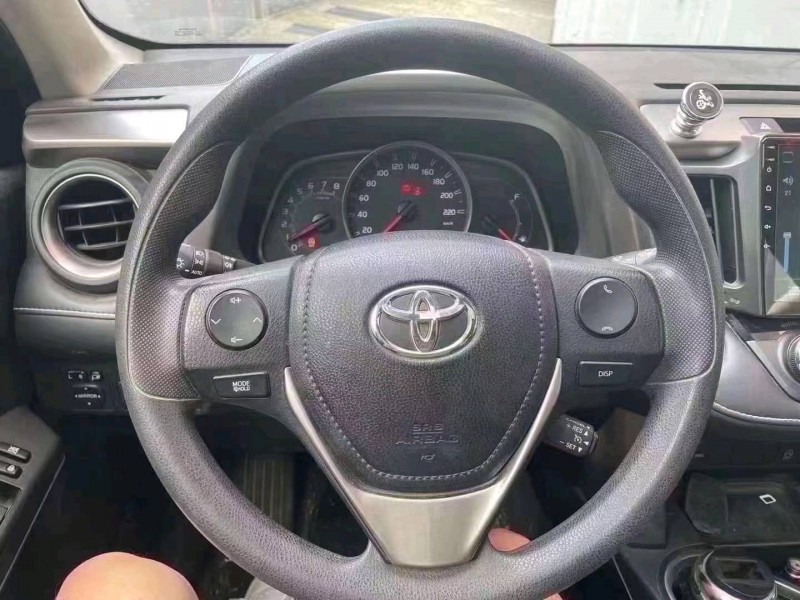 嘉兴18年丰田RAV46