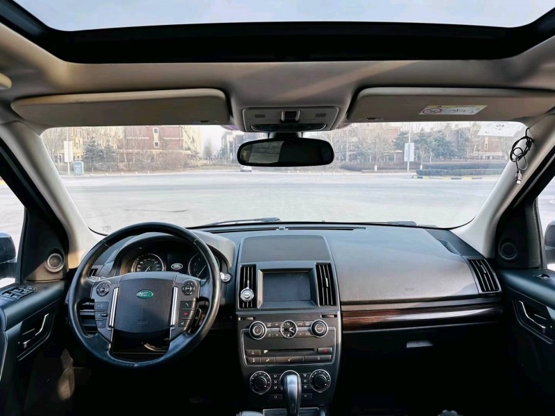 沈阳14年路虎神行者3