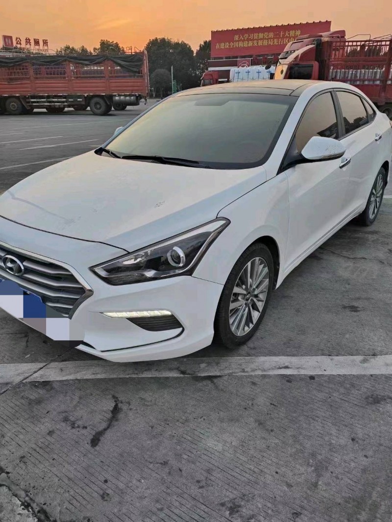 宜昌18年现代名图2