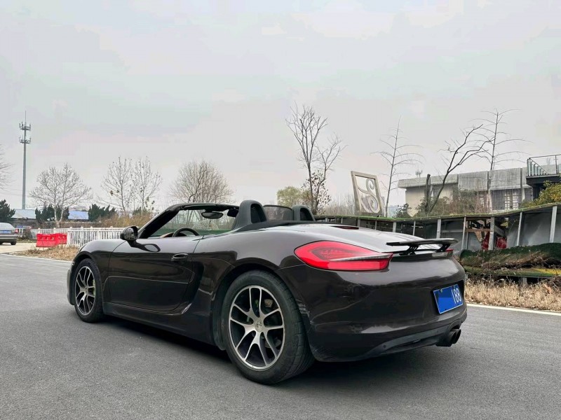 枣庄13年保时捷Boxster9