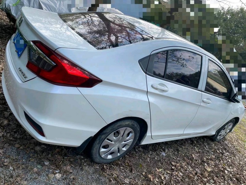 江门17年本田哥瑞2