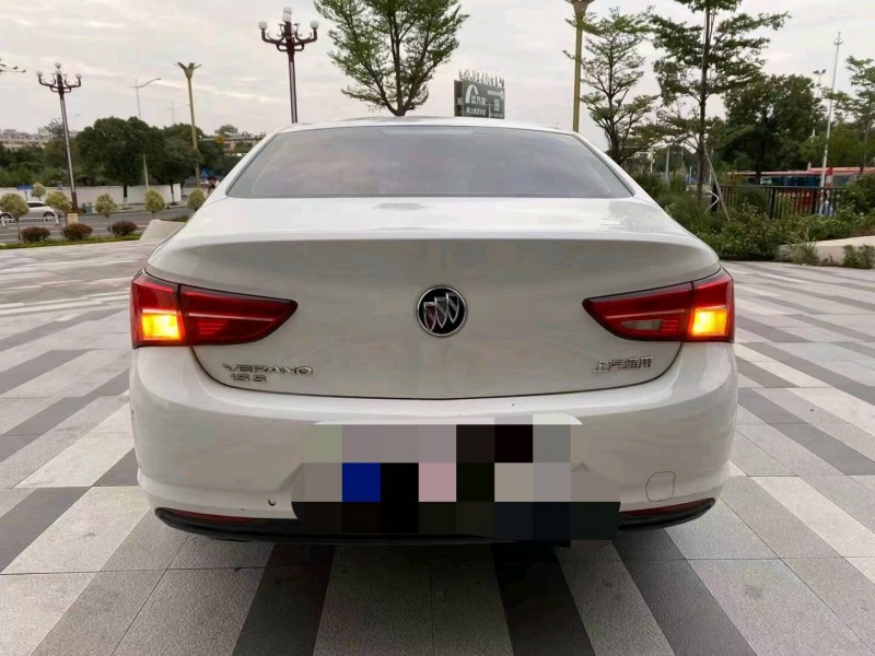 珠海18年别克威朗5