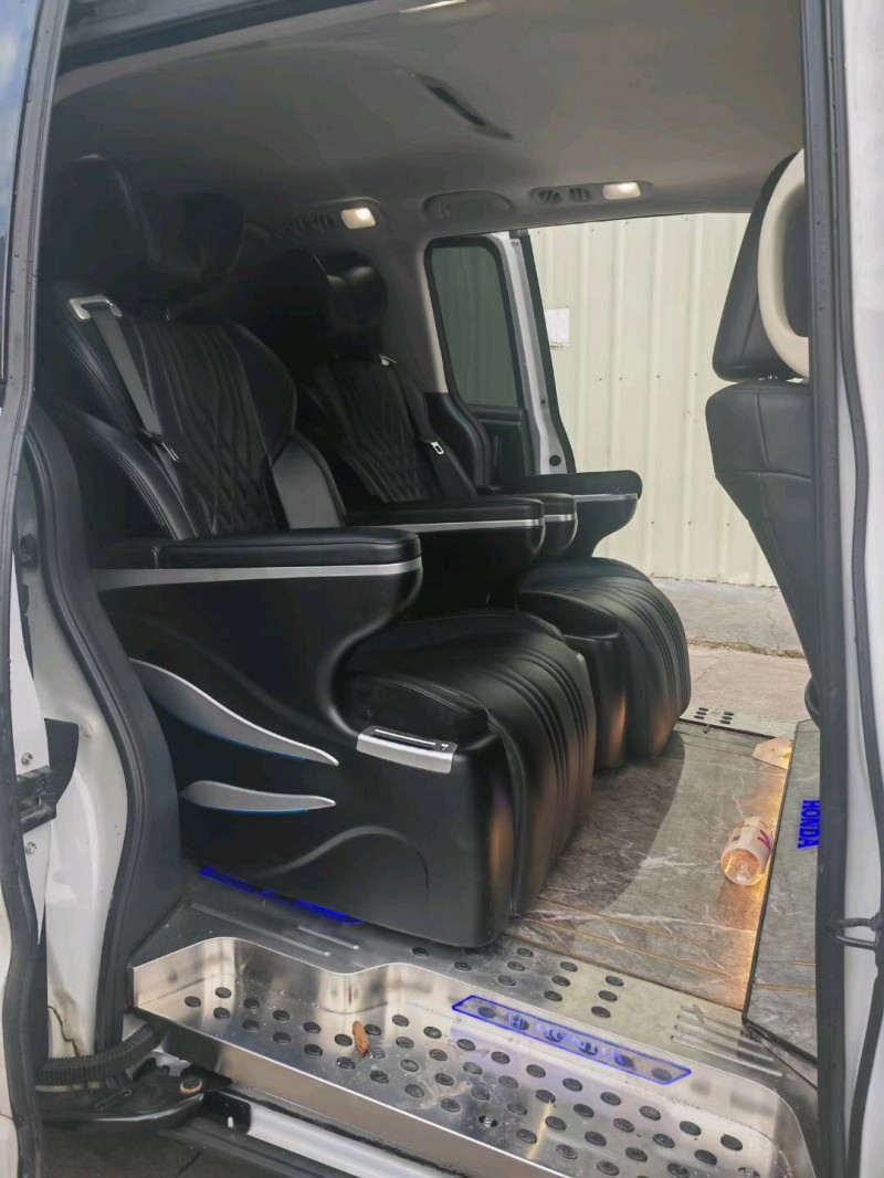 中山21年本田奥德赛2