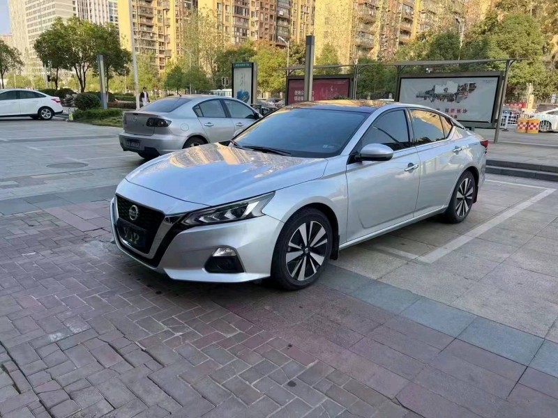 衡陽22年日產天籟3