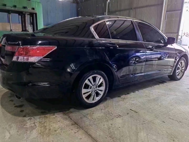 廊坊10年本田雅阁8