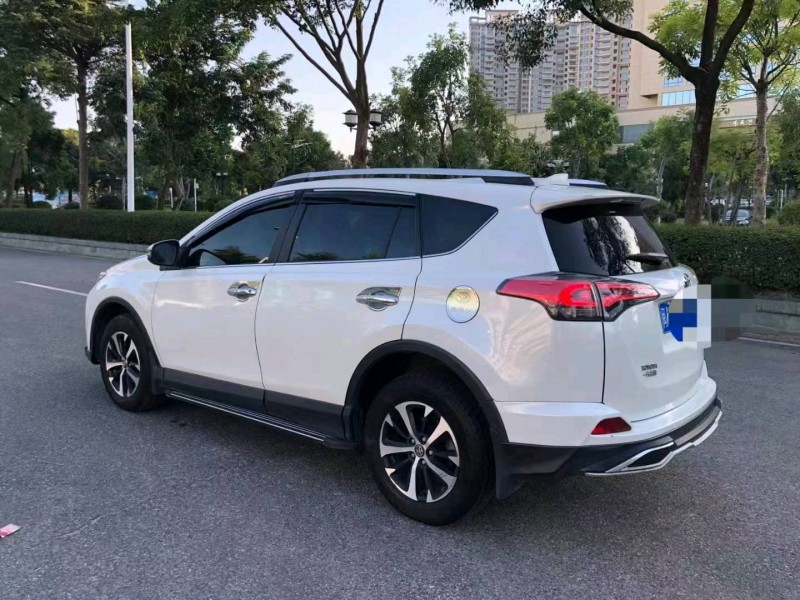 珠海17年丰田RAV4荣放5